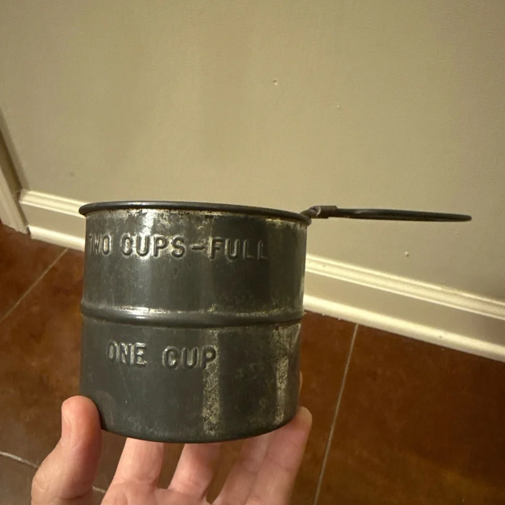 VINTAGE Two Cup Hand Turn Sifter